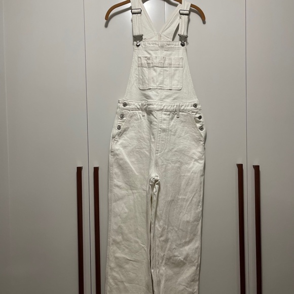 White Overalls -Abercrombie & Fitch - Picture 7 of 7